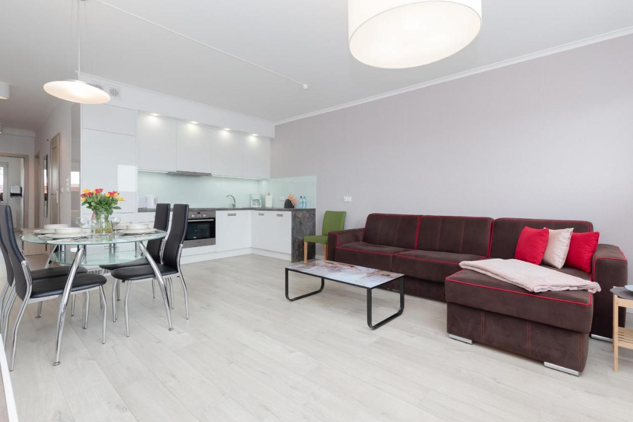 Przestronny Apartament Z Balkonem - Przy Porcie - Swinoujscie By Noclegi Renters Eksteriør bilde