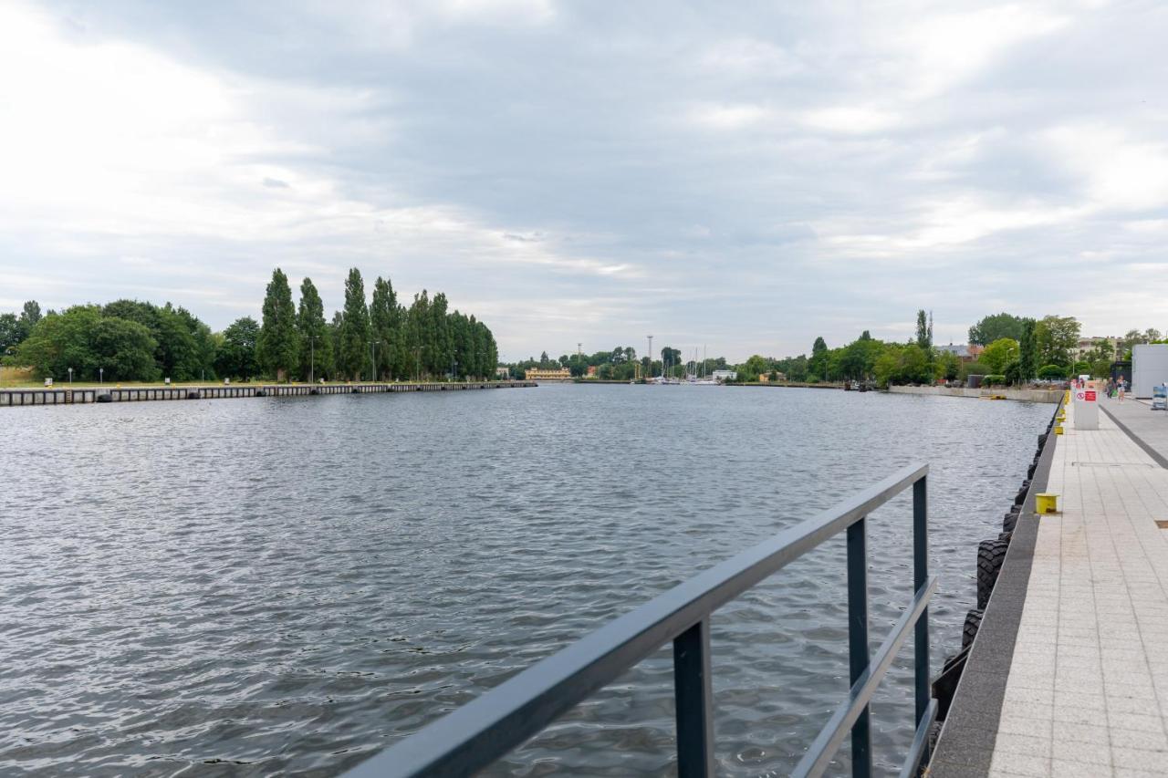 Przestronny Apartament Z Balkonem - Przy Porcie - Swinoujscie By Noclegi Renters Eksteriør bilde