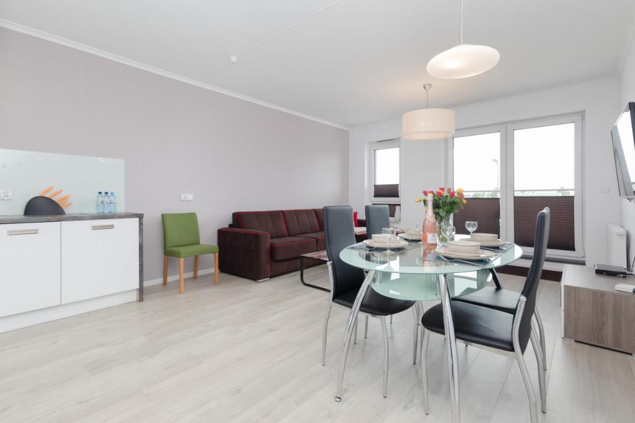 Przestronny Apartament Z Balkonem - Przy Porcie - Swinoujscie By Noclegi Renters Eksteriør bilde