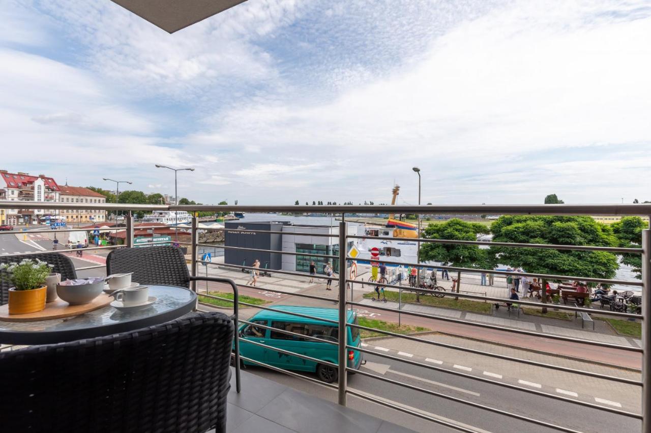 Przestronny Apartament Z Balkonem - Przy Porcie - Swinoujscie By Noclegi Renters Eksteriør bilde