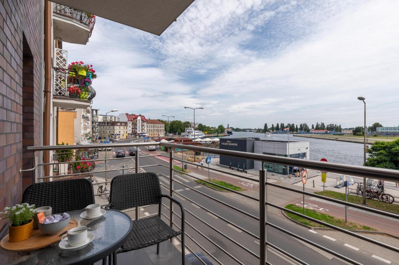 Przestronny Apartament Z Balkonem - Przy Porcie - Swinoujscie By Noclegi Renters Eksteriør bilde