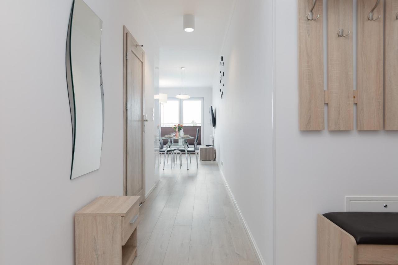 Przestronny Apartament Z Balkonem - Przy Porcie - Swinoujscie By Noclegi Renters Eksteriør bilde